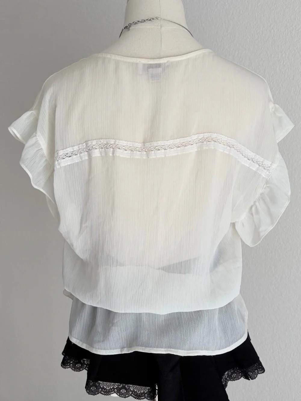 LOFT White Lace-Trim Button Front Peasant Blouse
